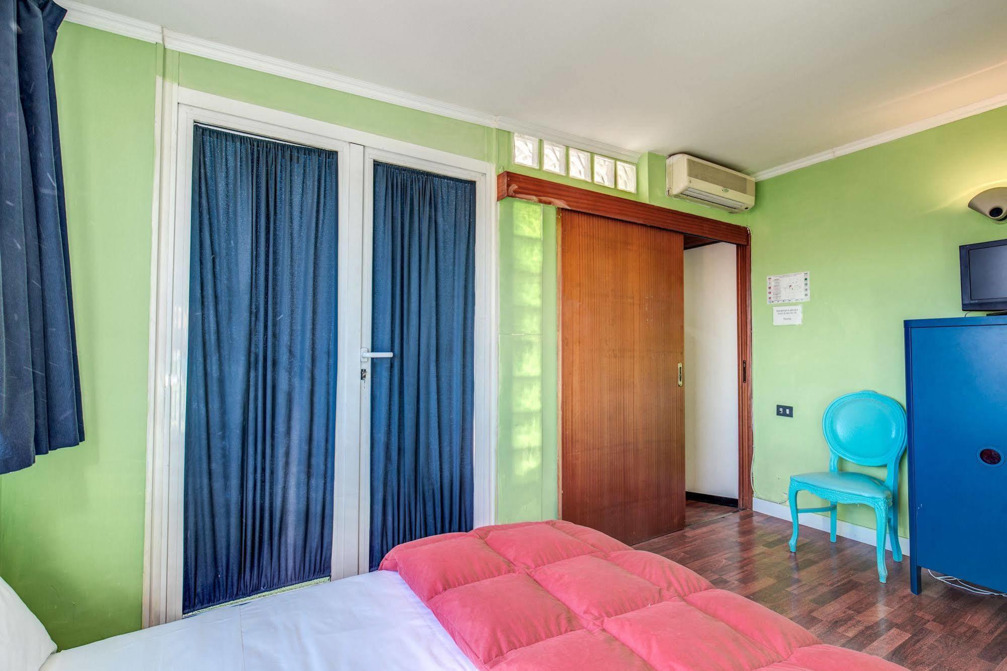 B&B Piramide Terrace Rome Luaran gambar