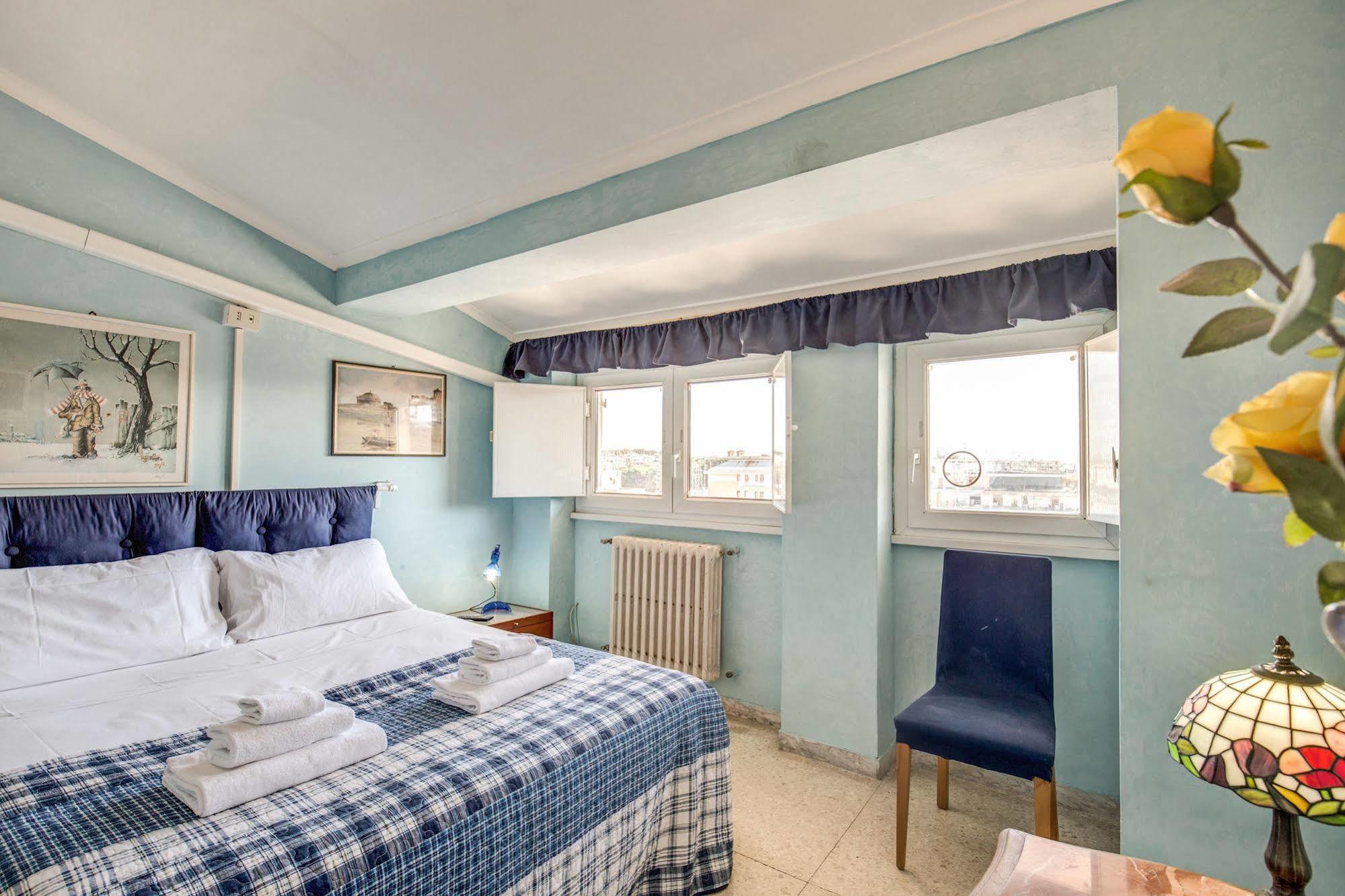B&B Piramide Terrace Rome Luaran gambar